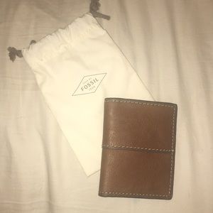 Fossil Wallet (NEVER USED)
